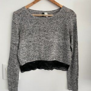 H&M Lace trim light weight cropped sweater Size: XS Color: Heather Grey